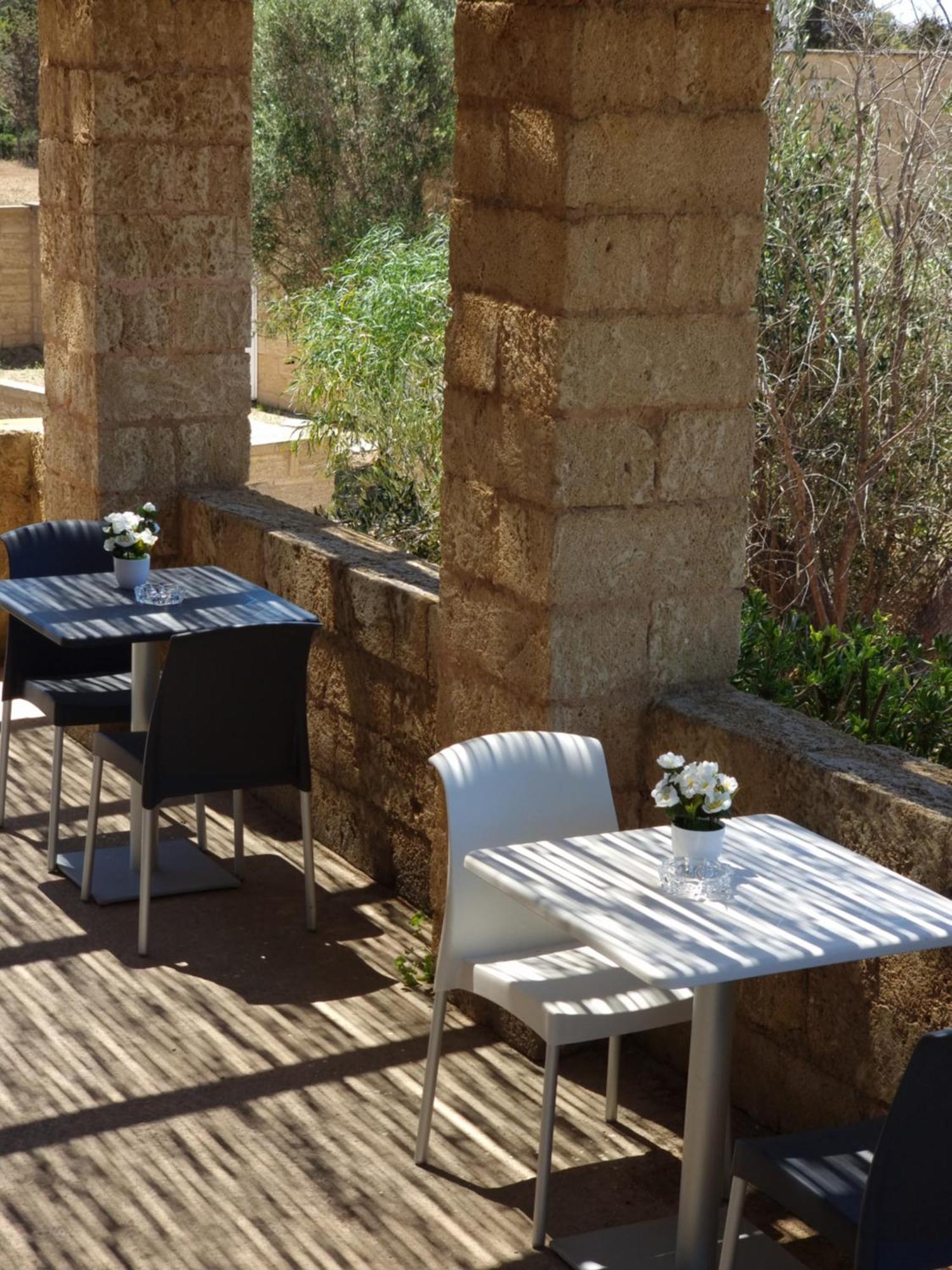 Li Monaci - - Ecobio Relais *