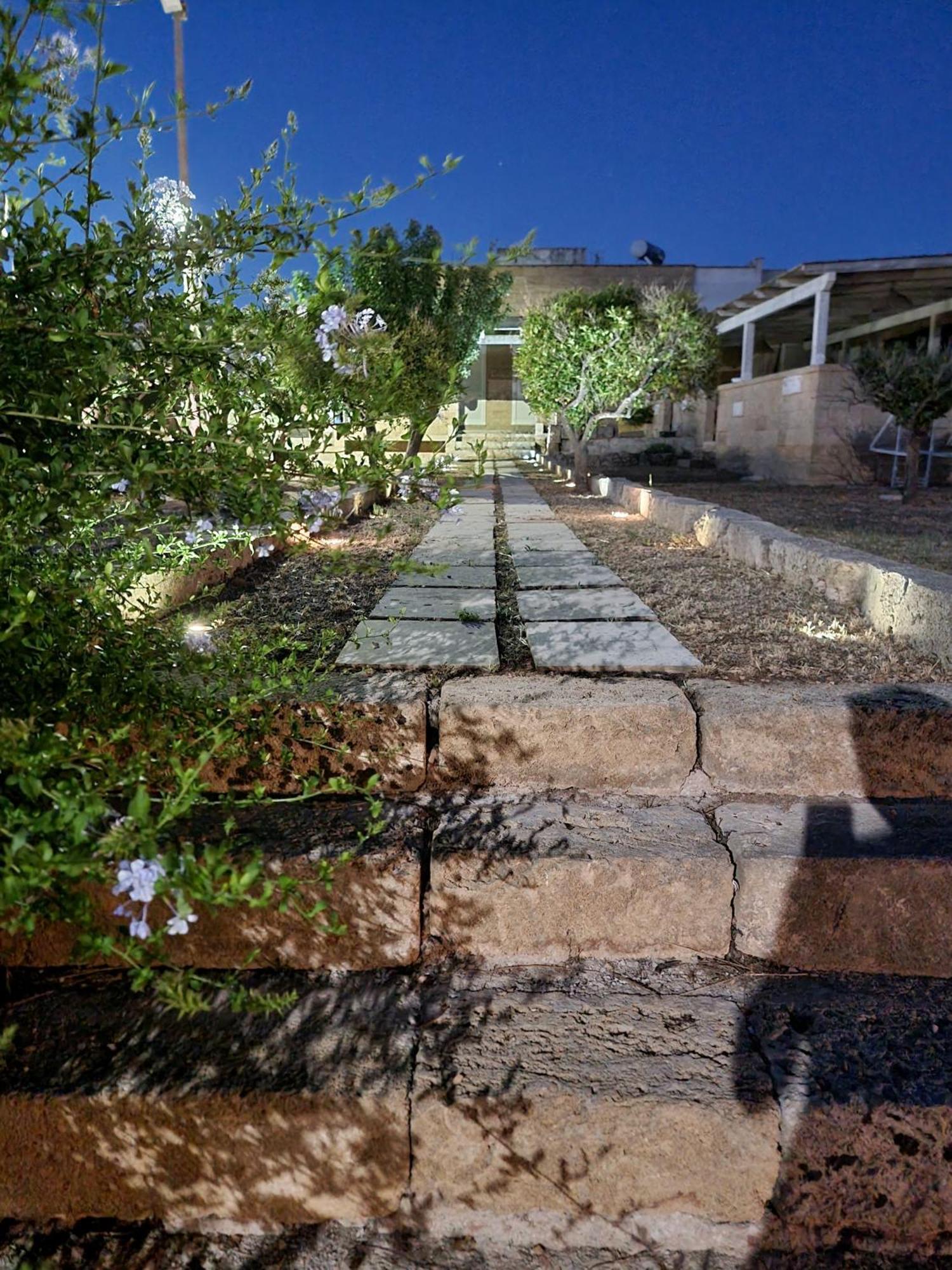 Li Monaci - - Ecobio Relais *